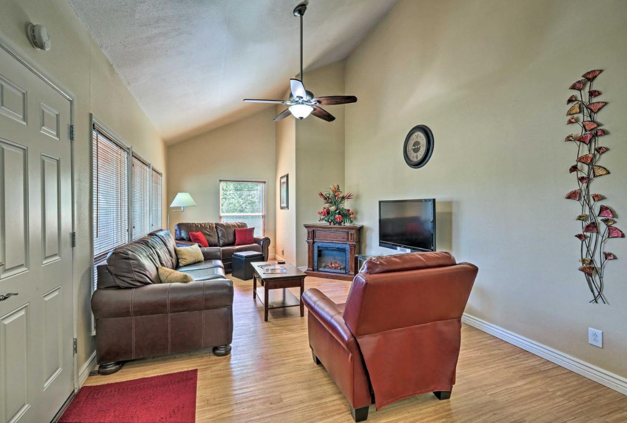 Flagstaff Townhome With Deck Easy Access Downtown! Eksteriør bilde
