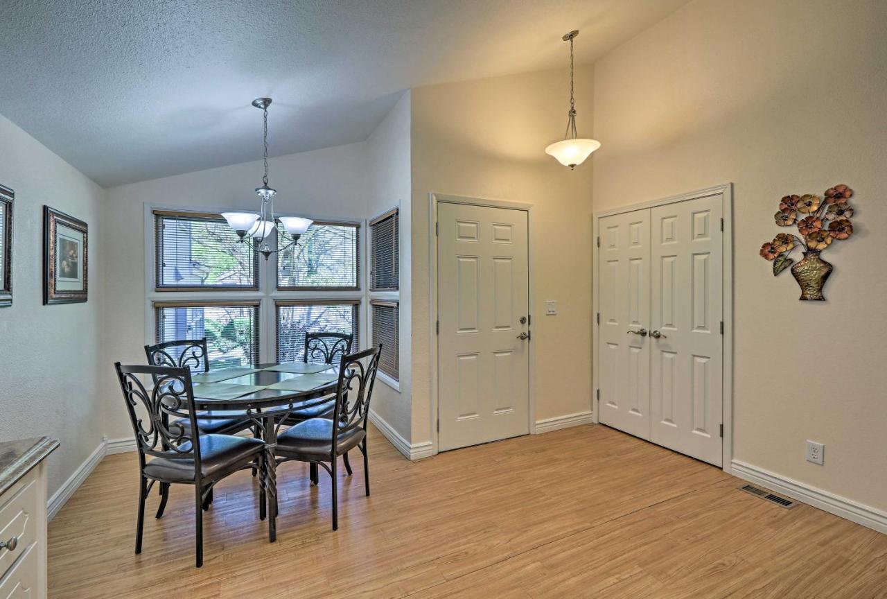 Flagstaff Townhome With Deck Easy Access Downtown! Eksteriør bilde